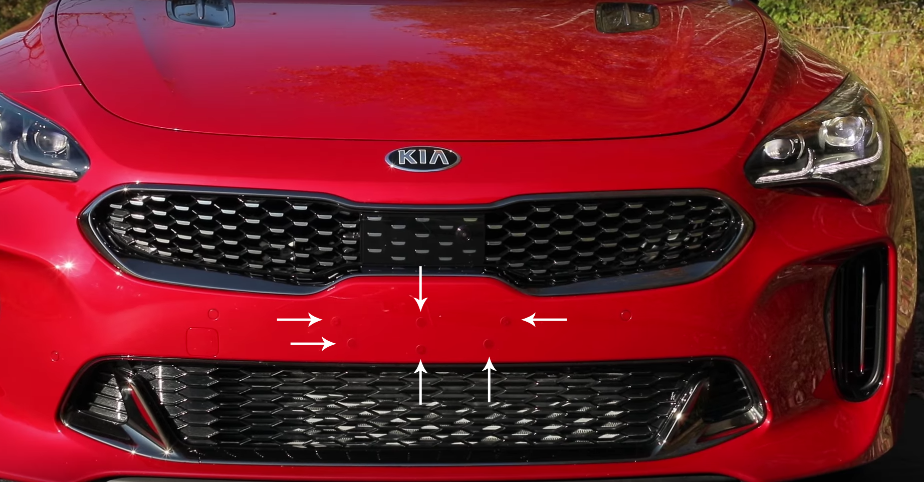 kia_stinger_front_bumper.png