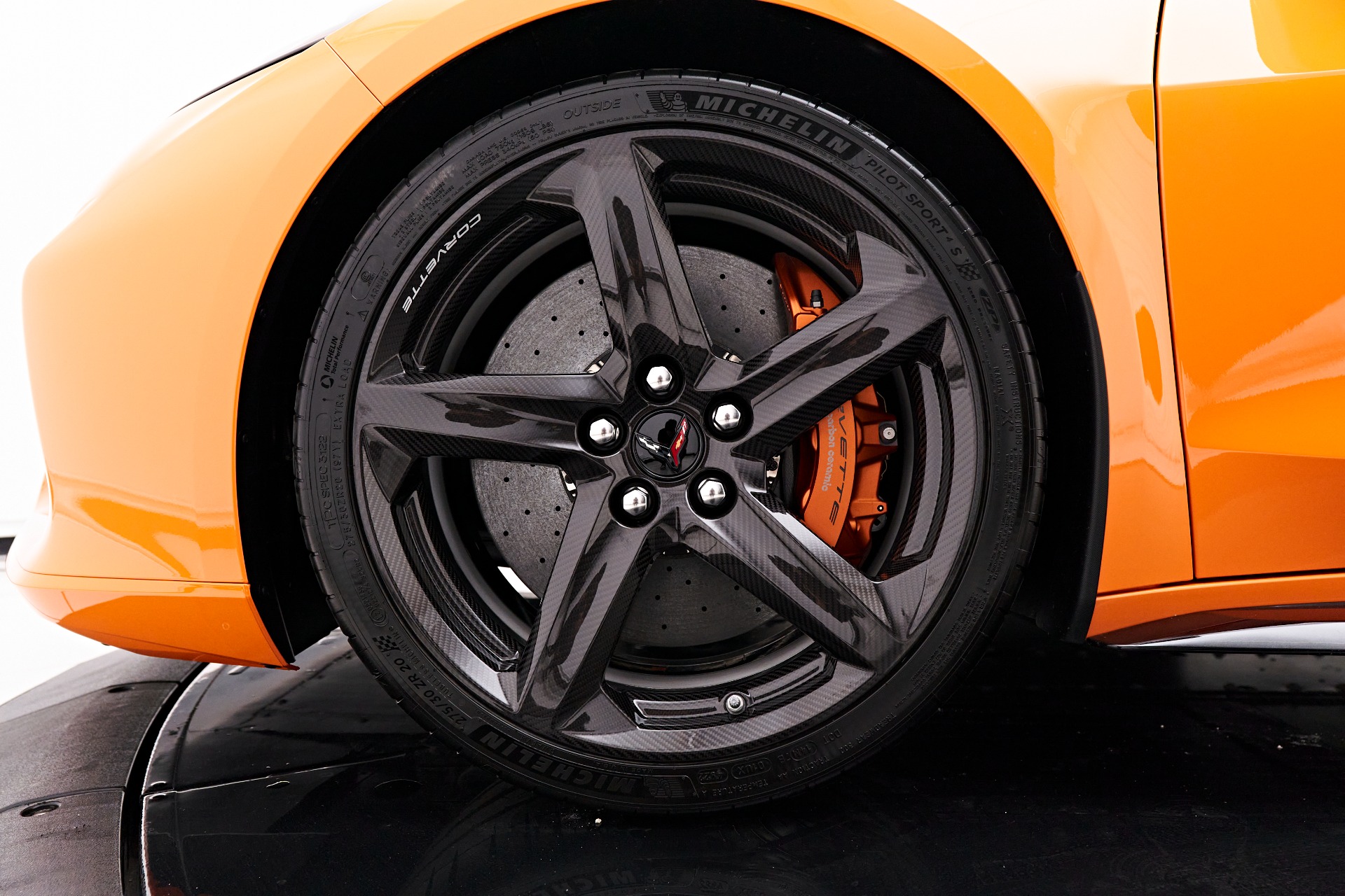 Used-2023-Chevrolet-Corvette-Z06-1689127497.jpg