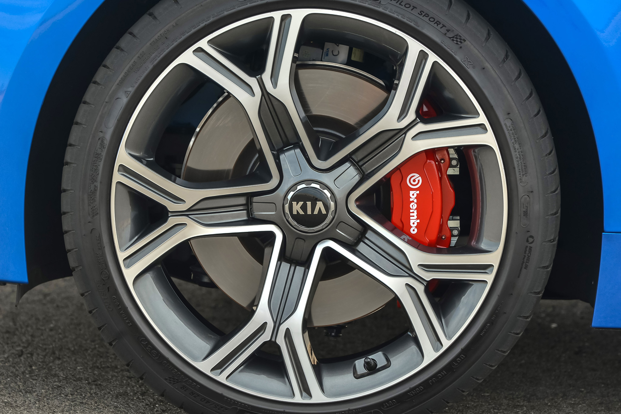 2018-Kia-Stinger-GT-32.jpg